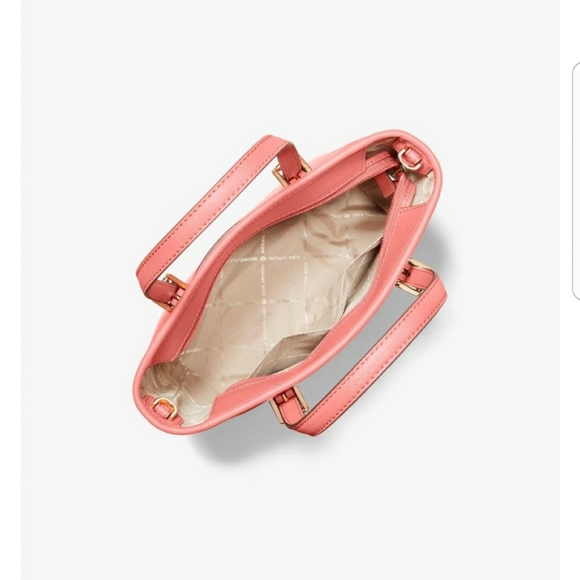 Michael Kors Tote Bag - Picture 11 of 13